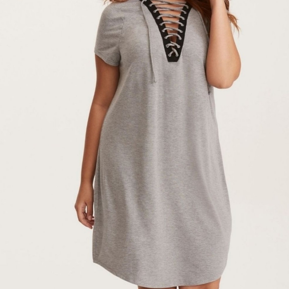 Torrid Lace up Cutout Dress 0x - Picture 2 of 3